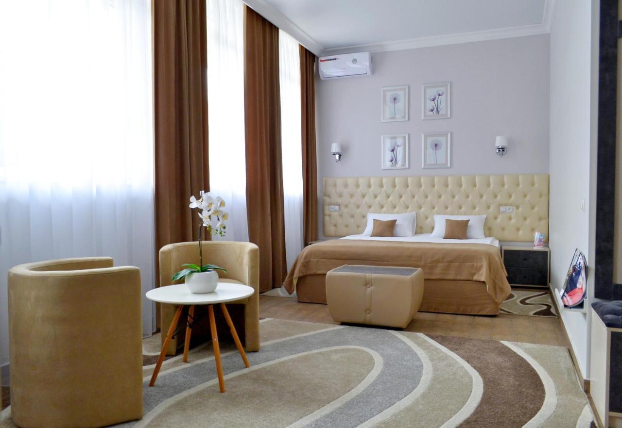 PARK&HOUSE HOTEL В КУРОРТНОЙ ЗОНЕ ЕССЕНТУКИ 3* (Россия) - от 2951 RUB |  NOCHI